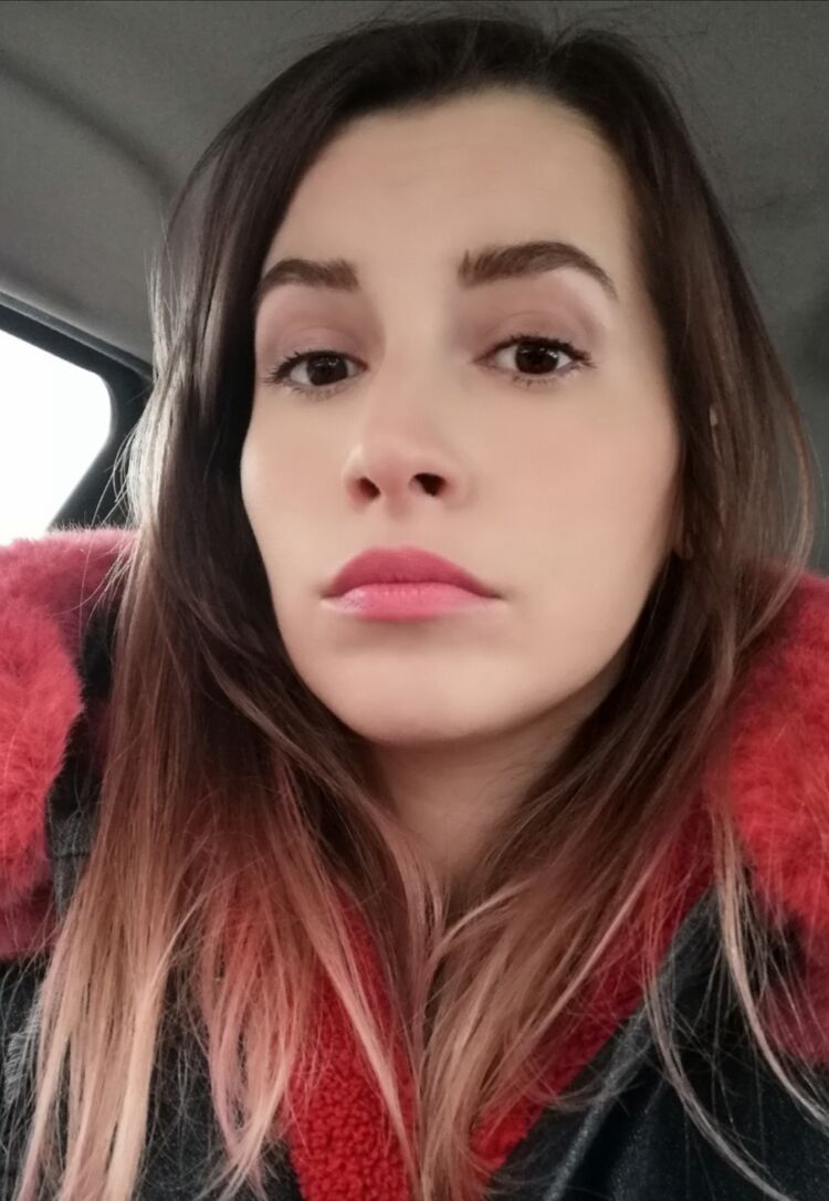  41213746  Mari, 34 ,    