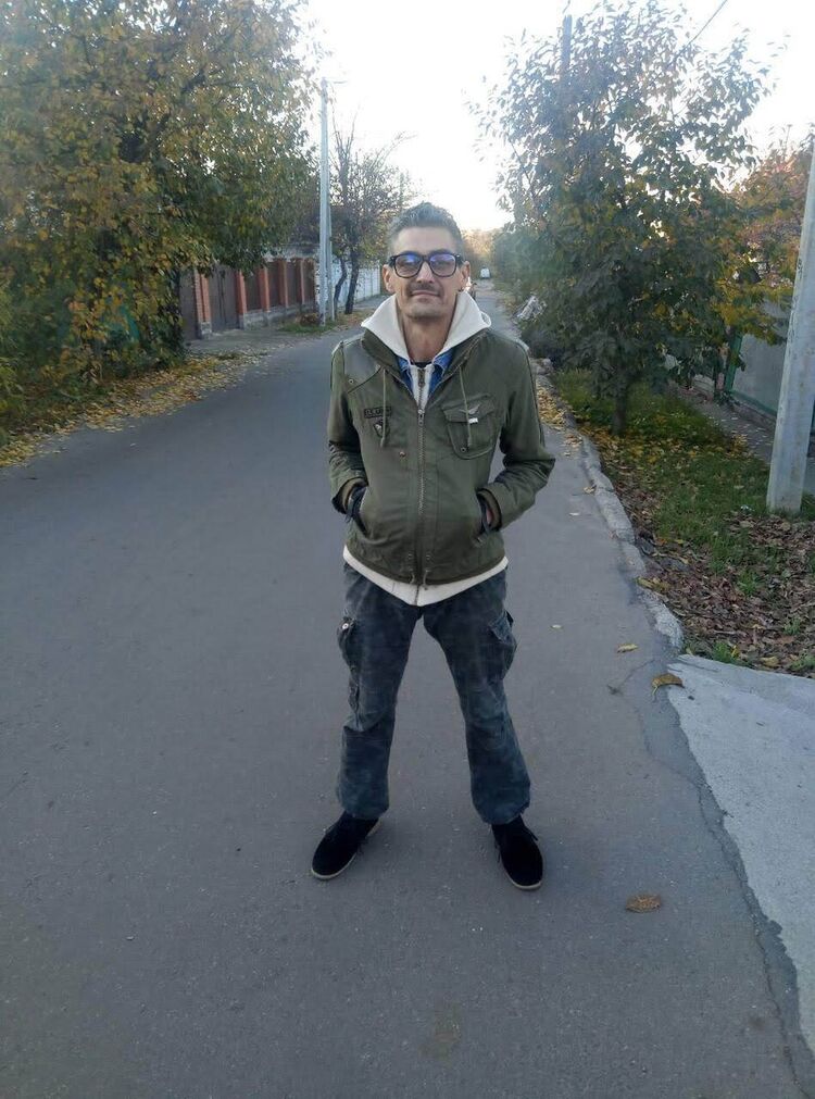  14037926  , 46 ,    