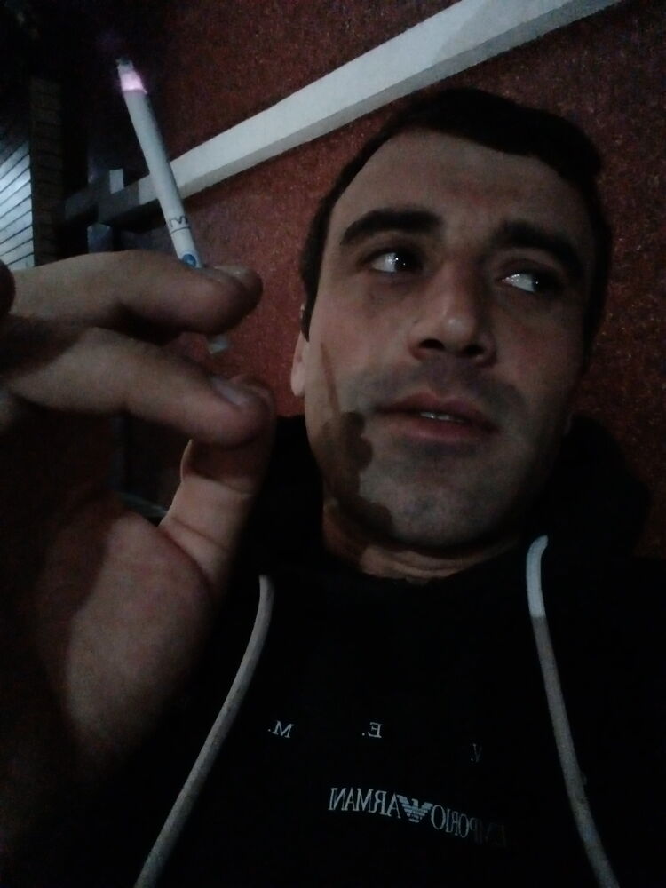  ,   Koba, 32 ,   ,   