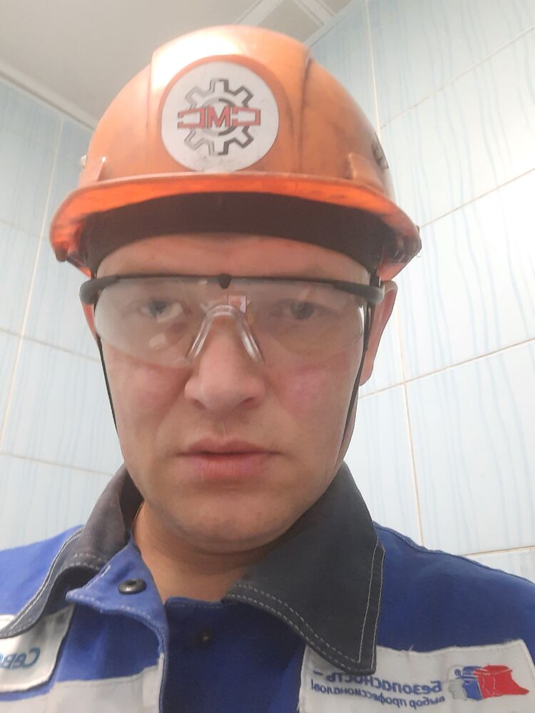  35655156  Vyacheslav, 45 ,    
