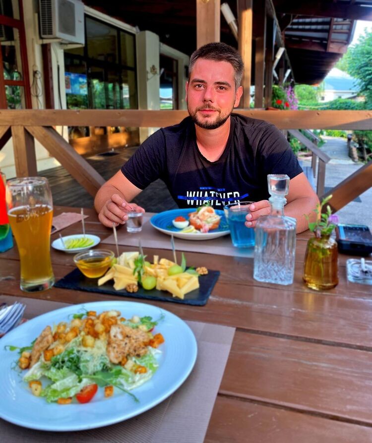  54395386  Eto ya, 32 ,    