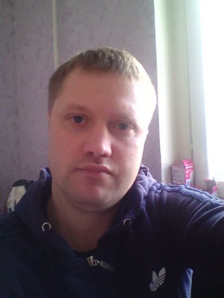  ,   Viktor, 41 ,   ,   , c 