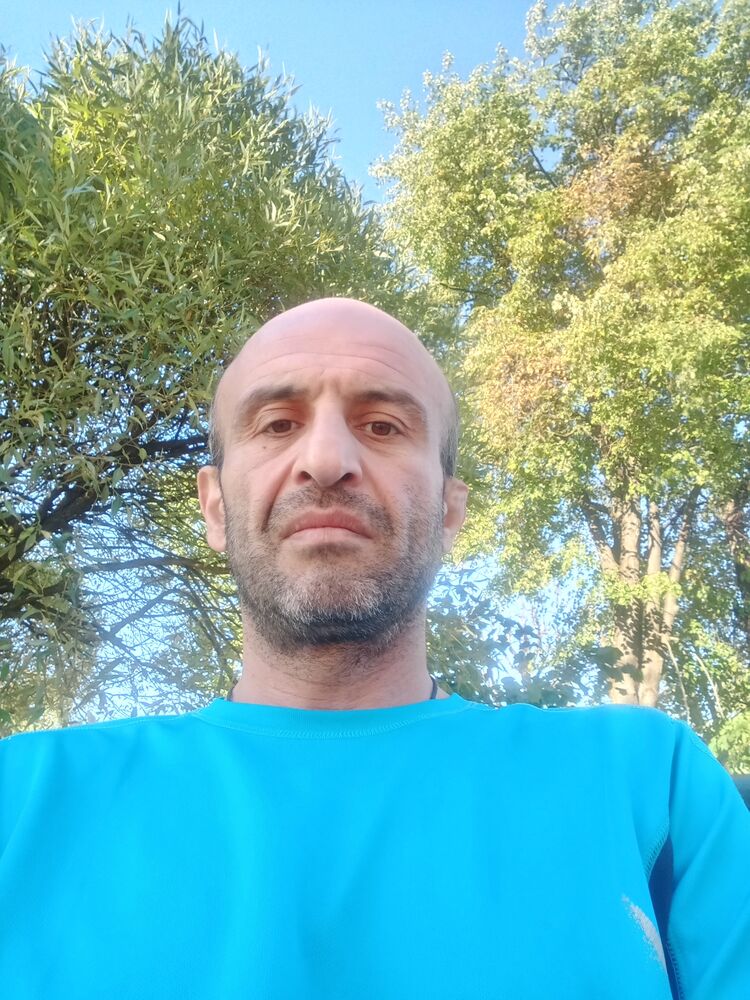 ,   Sandro, 50 ,   ,   , c 