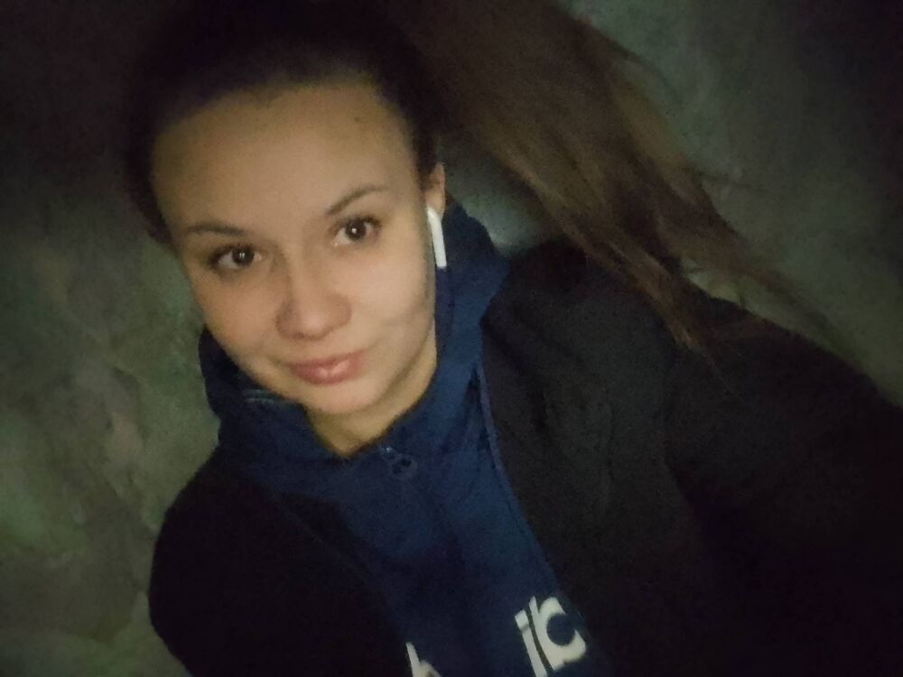 40453716  , 27 ,    
