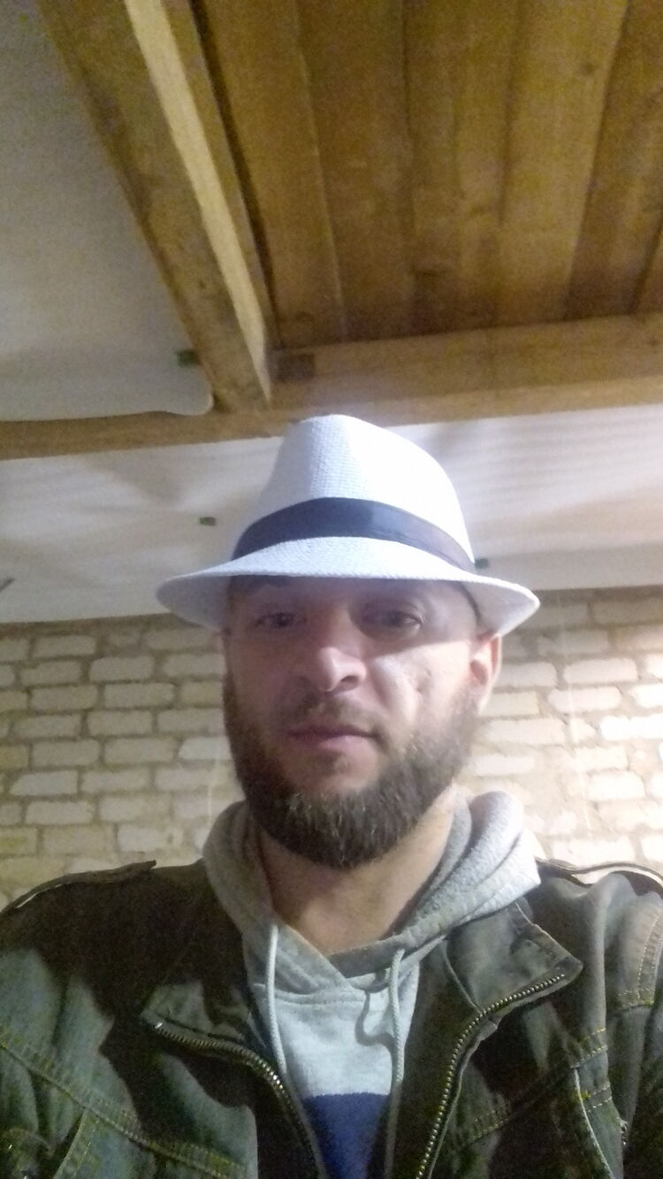 24068686  , 47 ,     