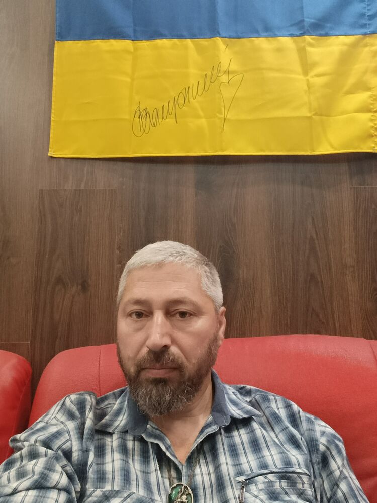  52759576  , 53 ,    