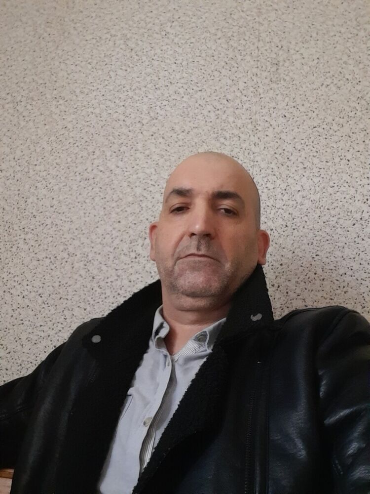  21796986  , 50 ,    