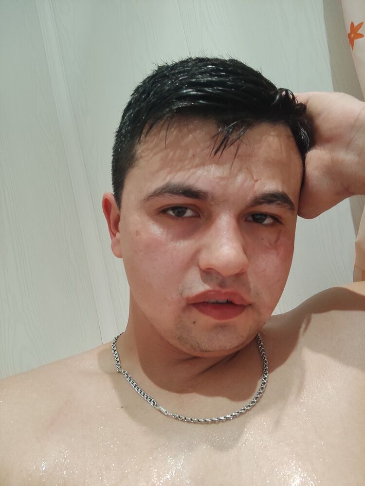  47385856  AKMAL, 28 ,    -
