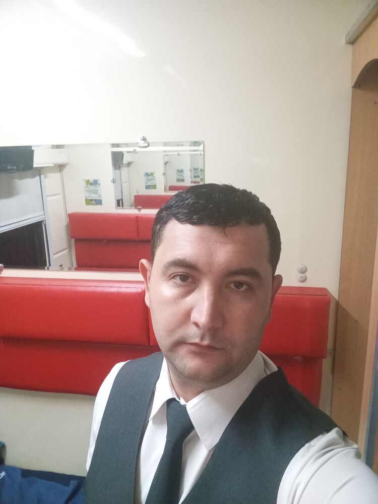  46911316  Iqboljon, 35 ,    