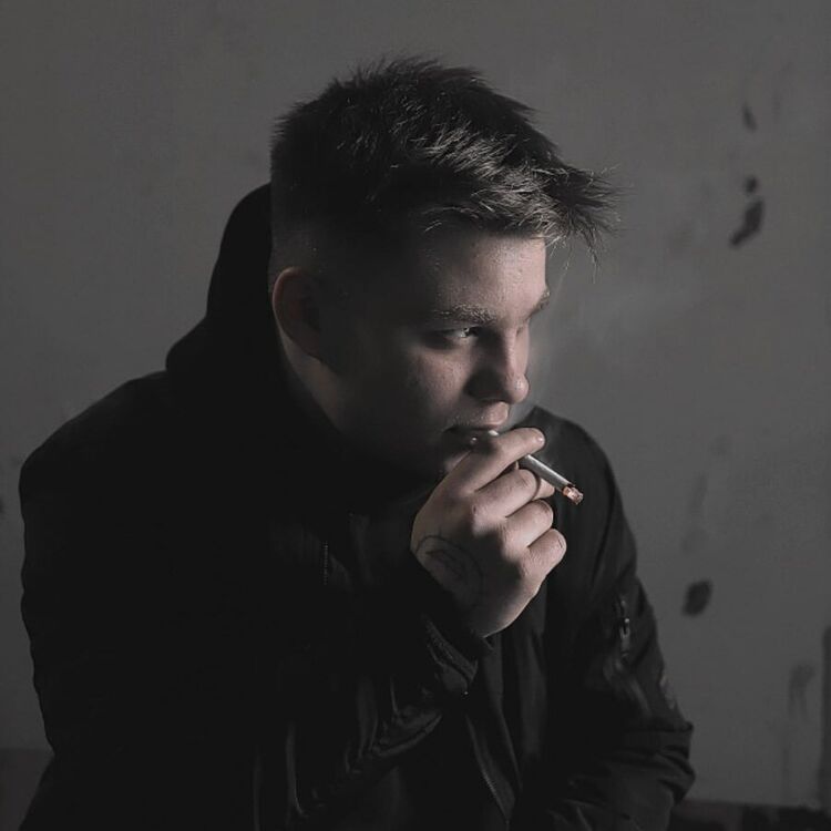  ,   Michael, 21 ,   ,   