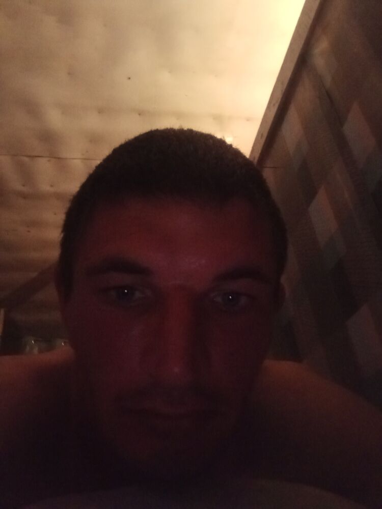  44896756  , 28 ,    