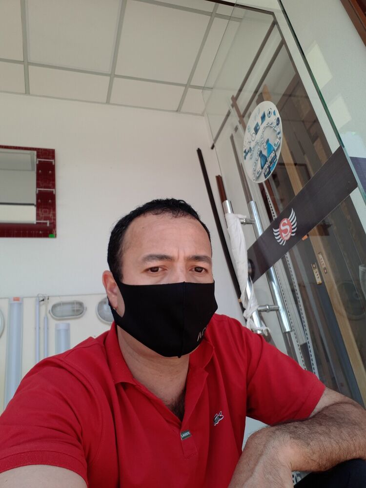  20519636  Doniyor, 41 ,    