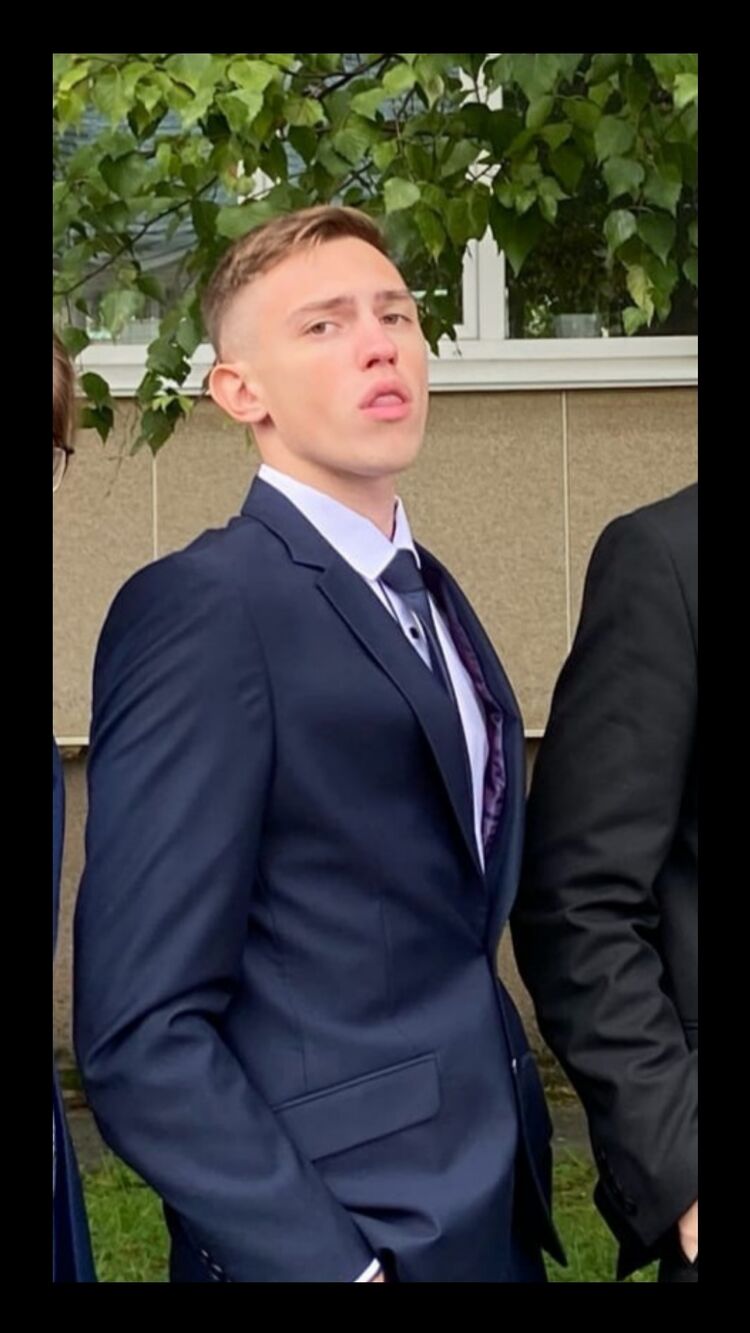  27983276  , 21 ,    -