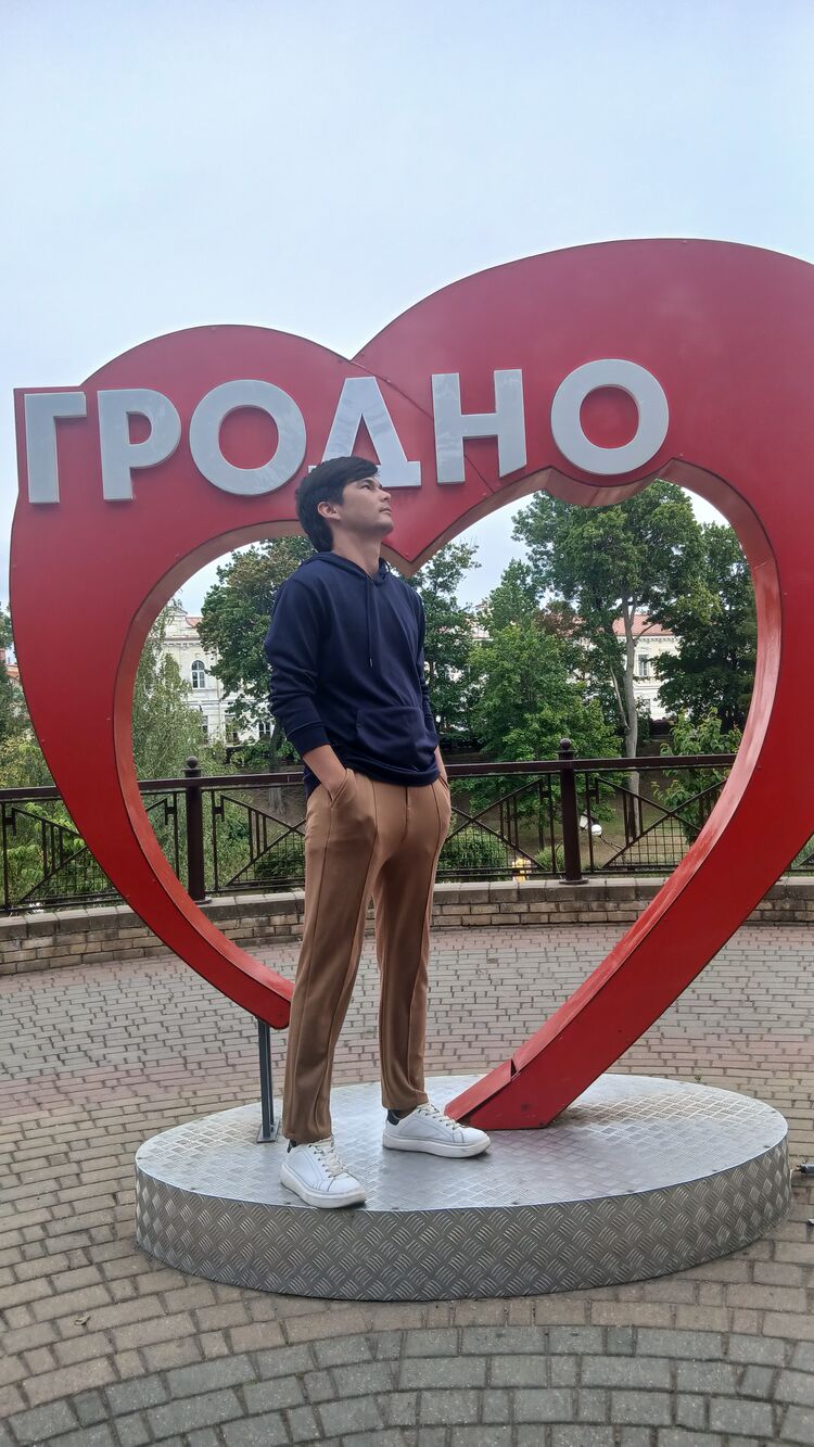  52520816  Mekan, 25 ,    