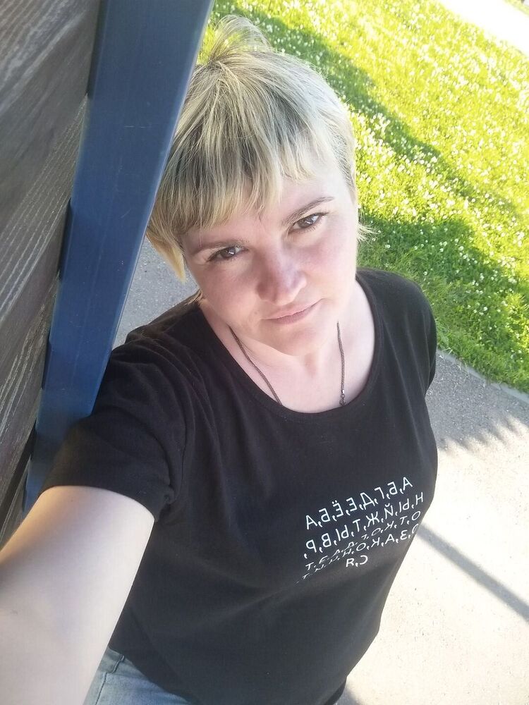  46533406  , 44 ,    