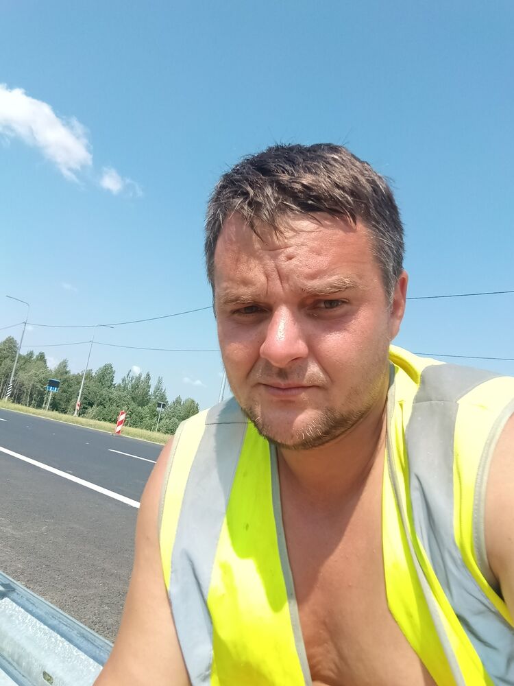  44413616  , 32 ,    