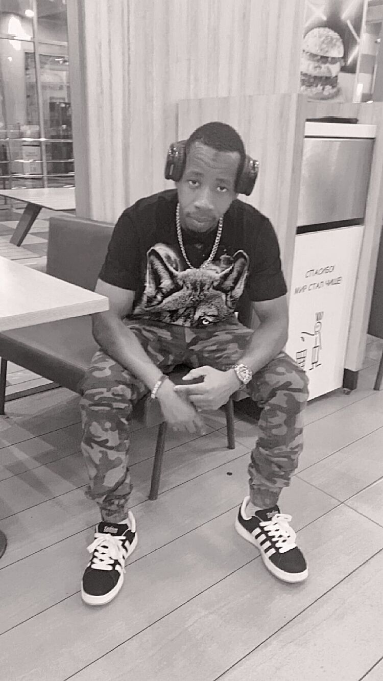 ���� 46267606 ������� Naby Ockocha, 28 ���, ���� ���������� � �����-����������