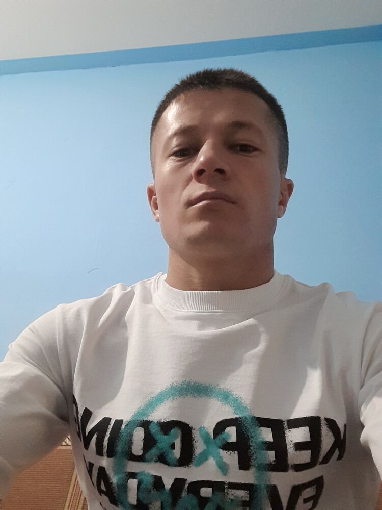  49526846  , 29 ,    