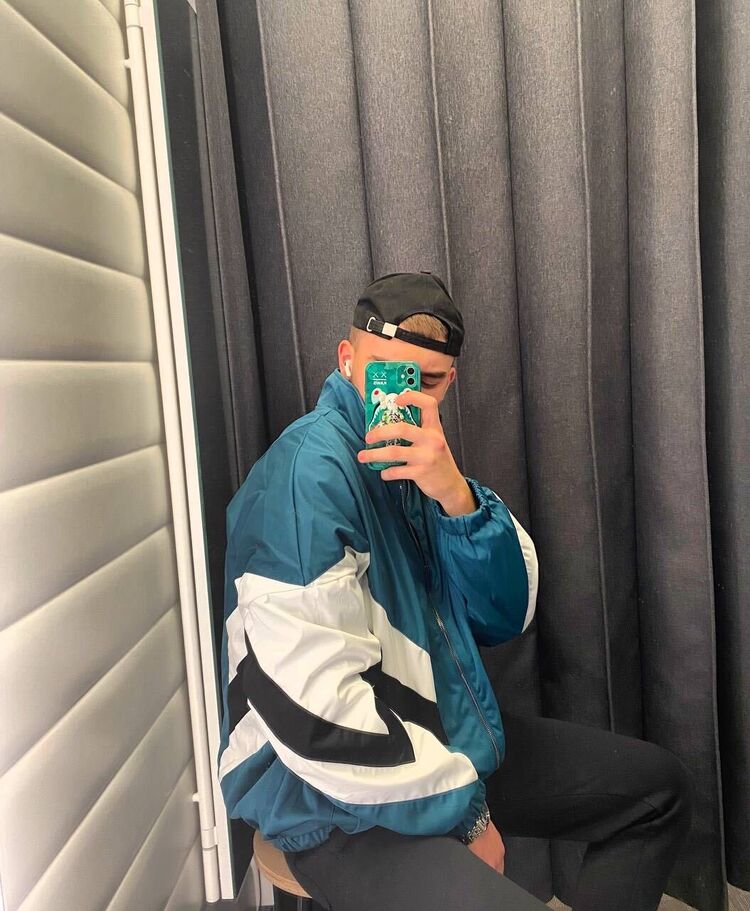  39863226  , 22 ,    