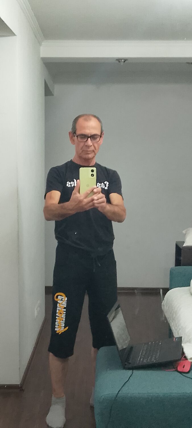  ,   Anatol, 55 ,   c 