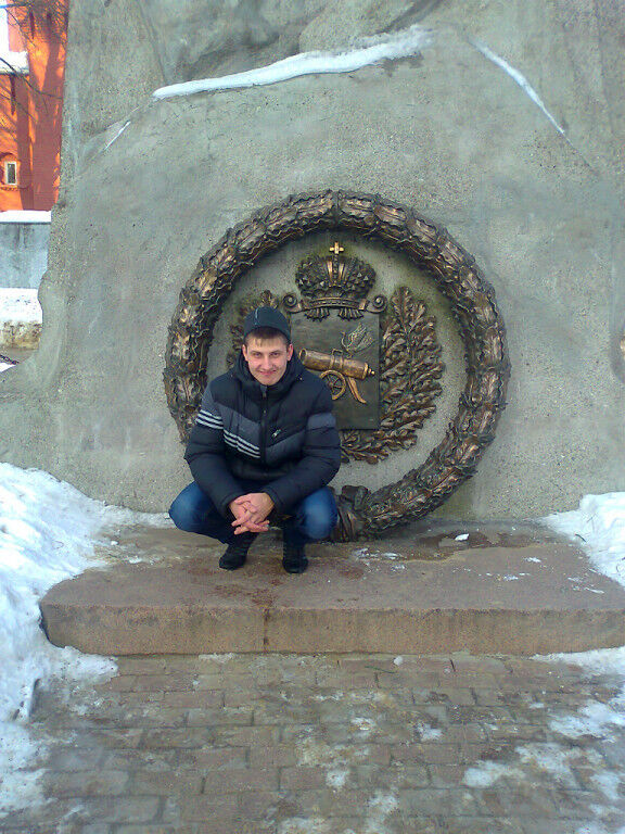  ,   Slavik, 34 ,  