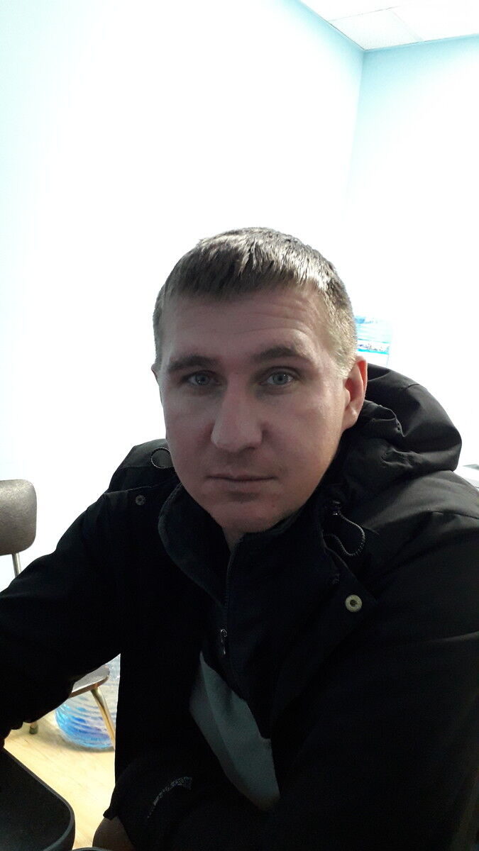  18308476  , 37 ,    