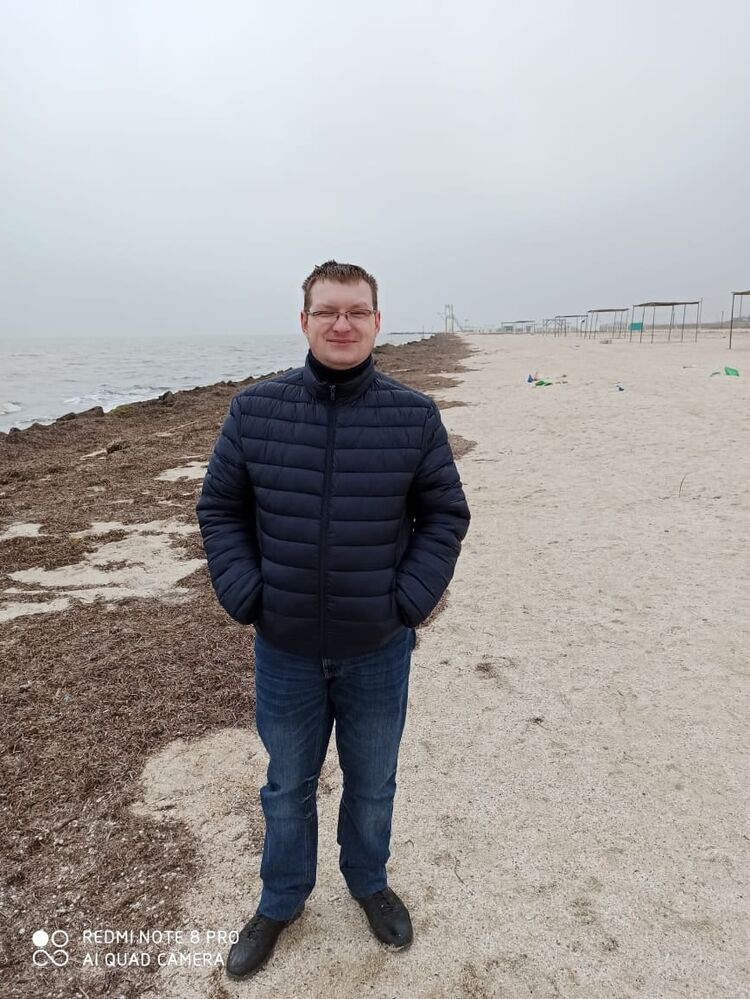 ���� 42402156 ������� ����, 37 ���, ���� ���������� � ���������