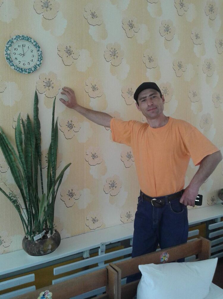  28476046  , 48 ,    