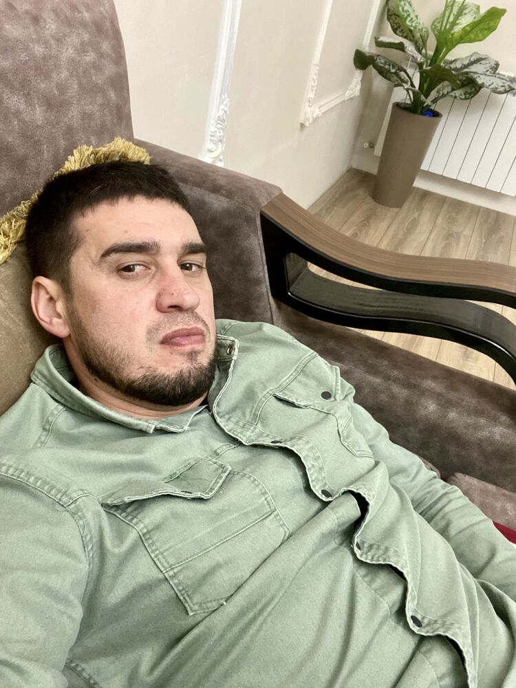  46667716  , 36 ,    