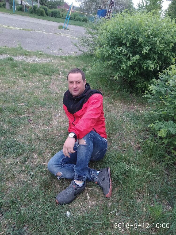  29745686  , 37 ,    