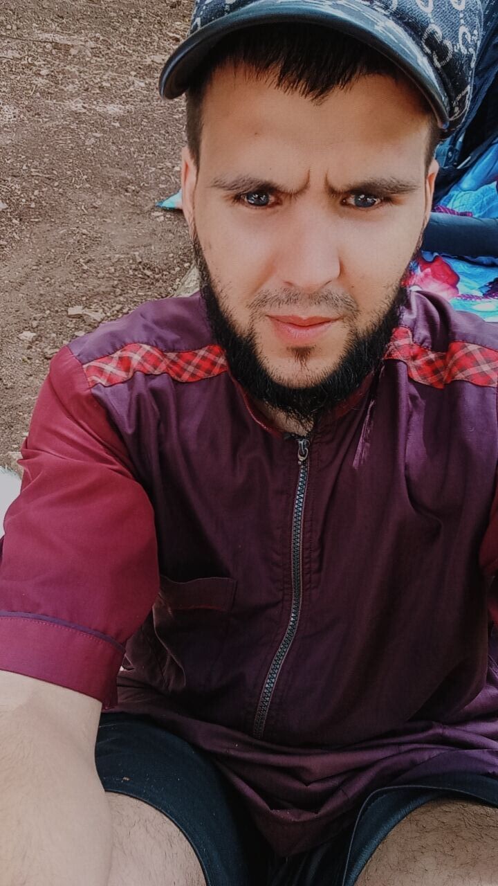  46400546  Imad, 31 ,    Saint John's