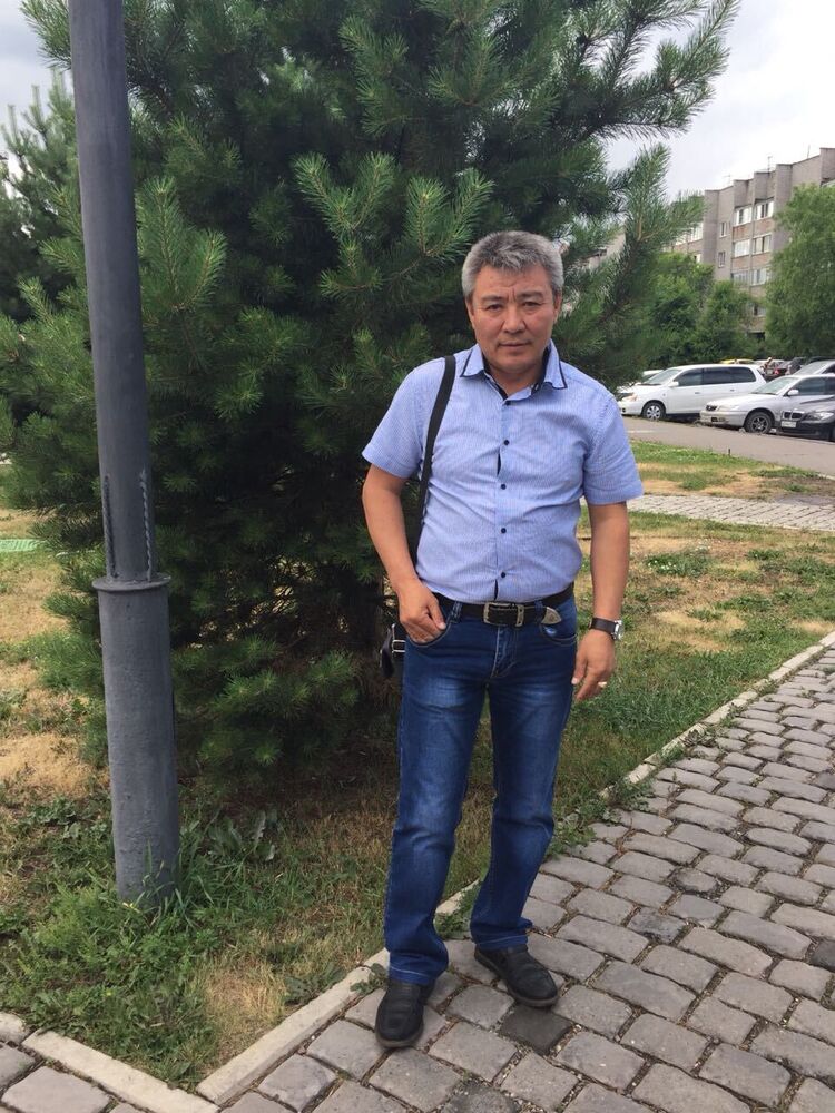 26820716  Valery, 58 ,    