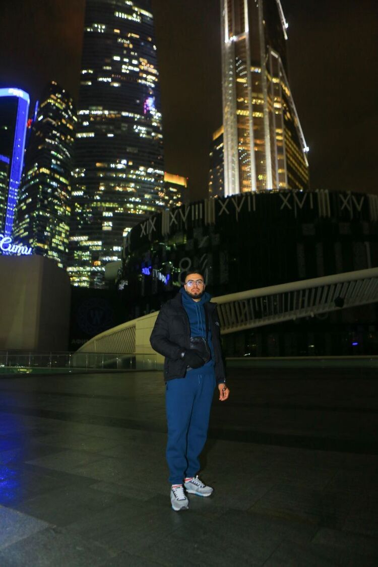  48428236  Boubakar, 25 ,    Cookham