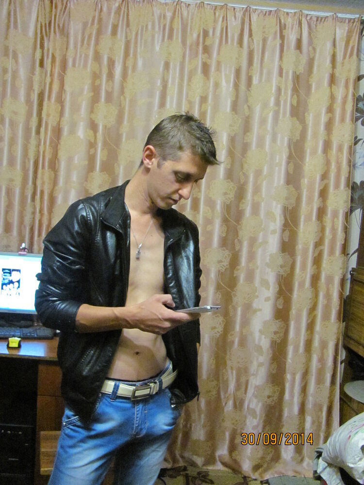  5032656  Vitalik, 42 ,    