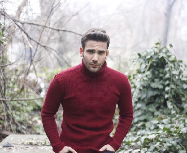  -,   Ali, 27 ,   ,   