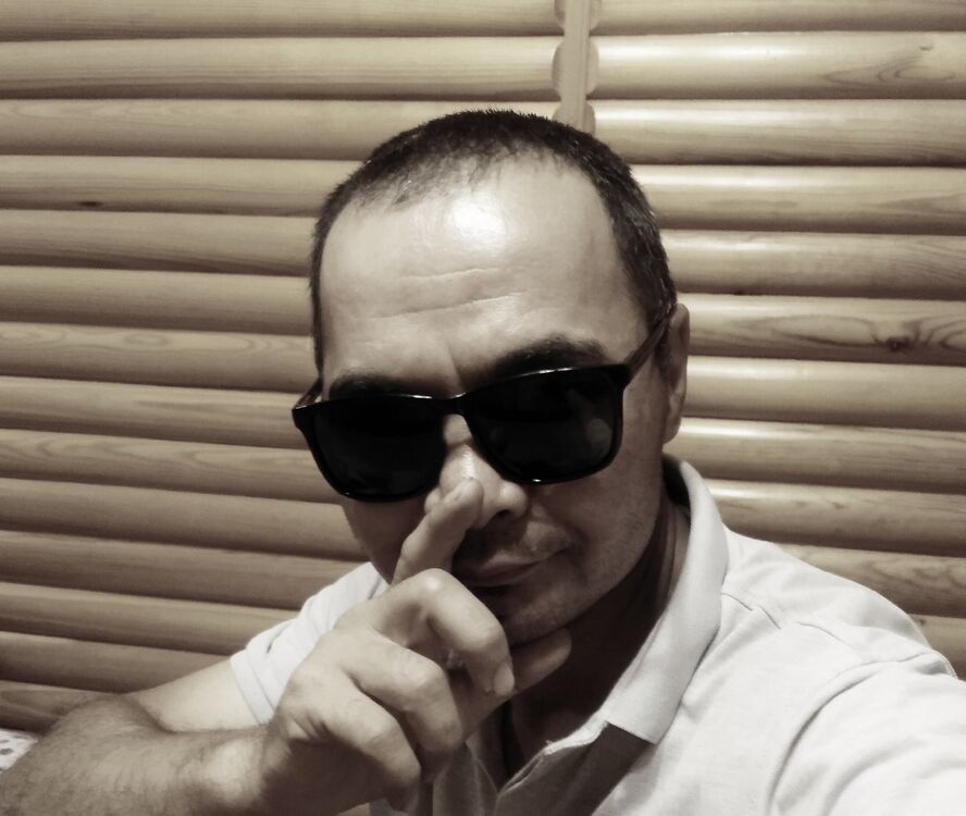  ,   Maks, 44 ,   ,   , 