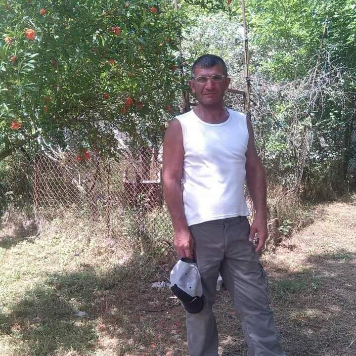  41899586  , 48 ,    