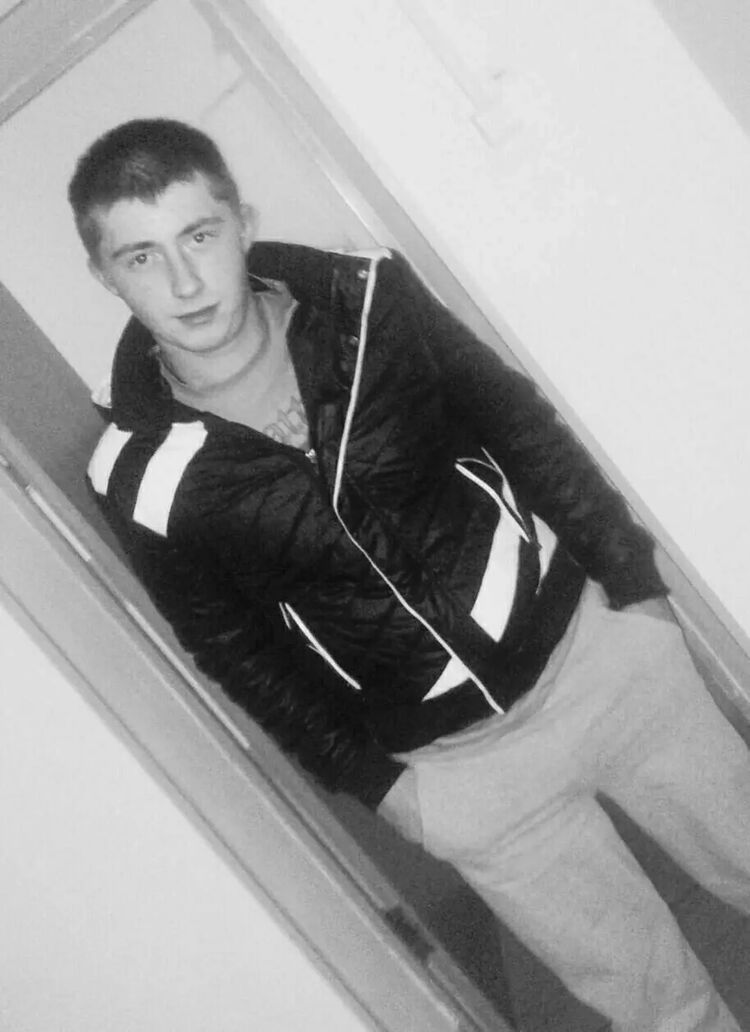 ���� 25428696 ������� ������, 33 ����, ���� ���������� � �����������