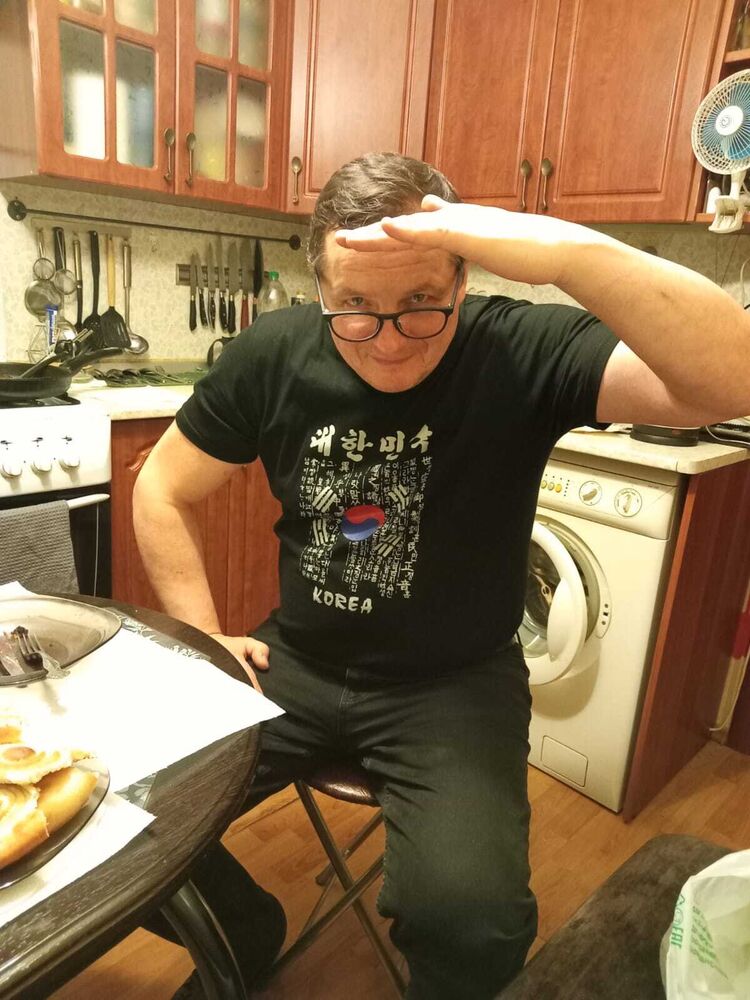  -,   , 64 ,   