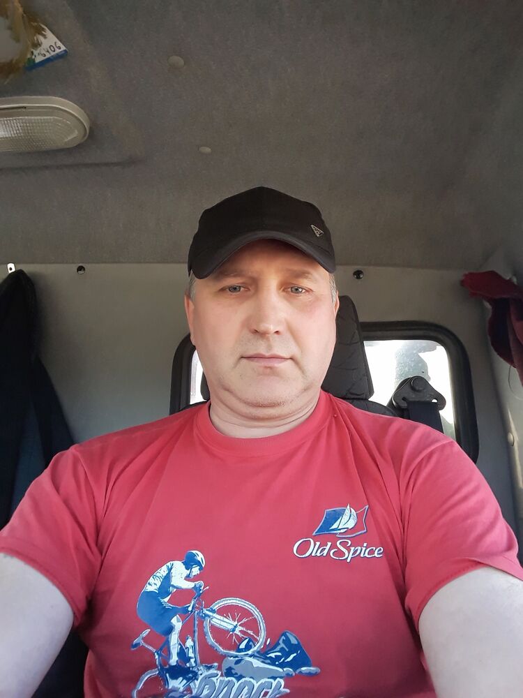  26144836  , 51 ,    