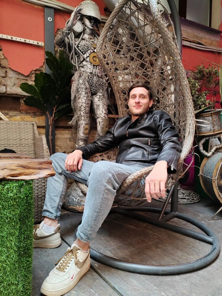  43545076  , 32 ,    -