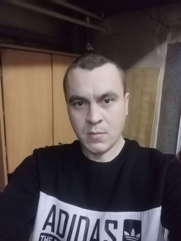  42601926  , 32 ,    