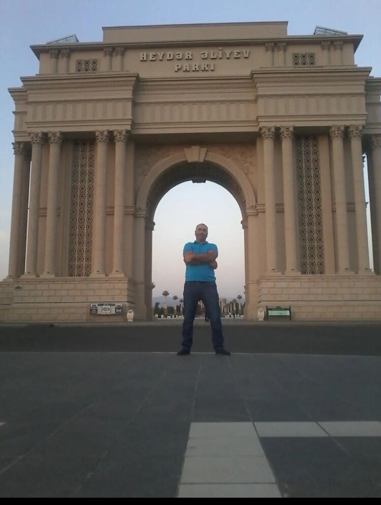  ,   Edik, 40 ,   ,   