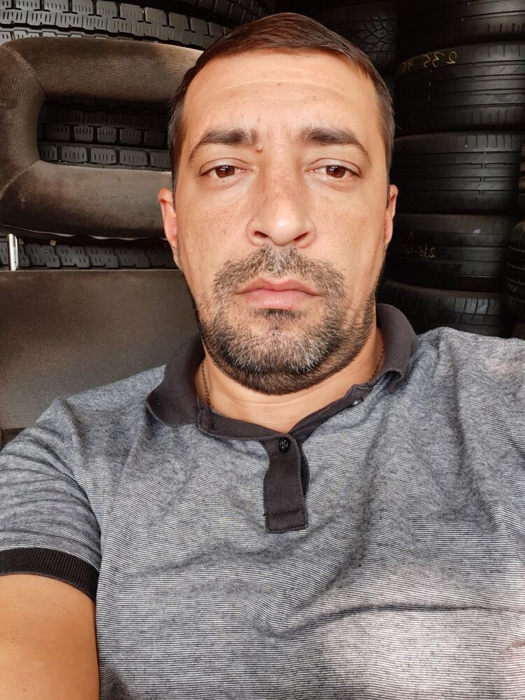  ,   Mamuka, 35 ,   ,   , c 