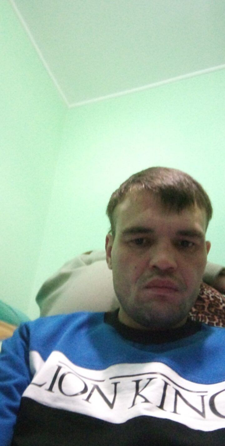  52953316  , 39 ,    