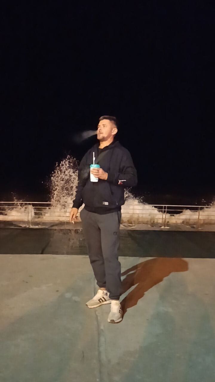  51082026  , 37 ,    