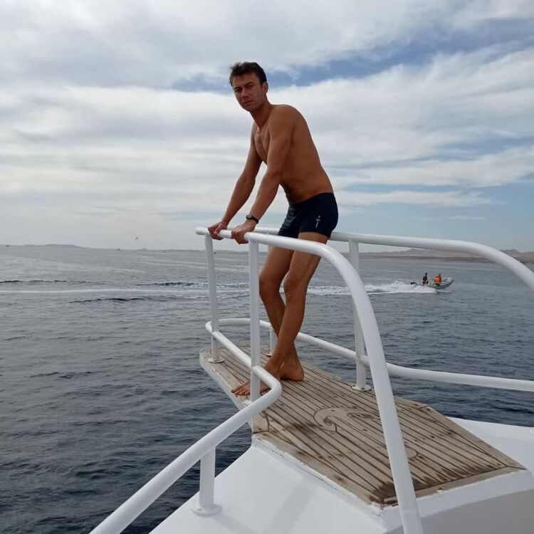  ,   Rinat, 35 ,   ,   