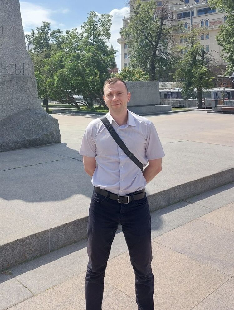  ,   , 37 ,   c 