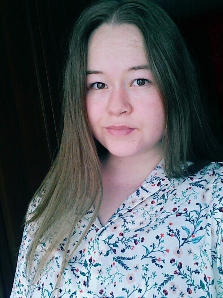  9795576  Yulia, 30 ,    