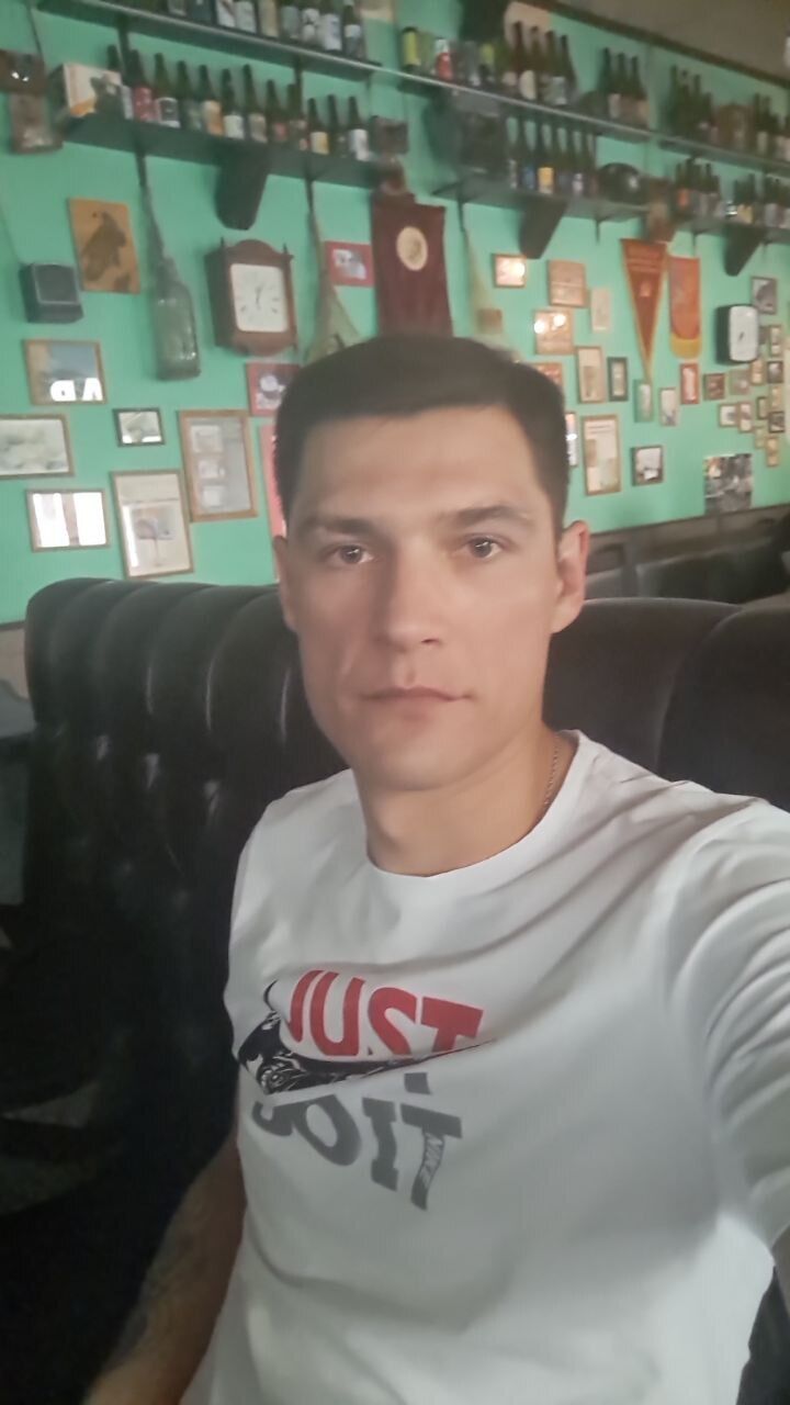  35828456  , 33 ,    
